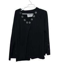 The Sweatshirt Project 1X Black Grommet V Neck Knit Tunic Top